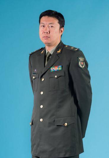 王治郅軍銜