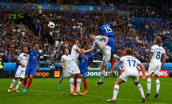 欧洲杯赛事回顾：法国5-2胜战冰岛，将对战德国