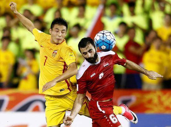 中国3-1叙利亚，国足挺近12强，武磊连续五场世预赛破门