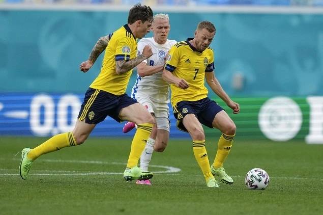 瑞典1-0斯洛伐克斩<a href='https://www.baiyaad.com/news/tag/1087138/p/1.html' style='color: blue;'>欧锦赛</a>首胜，福斯贝里点中制胜一球