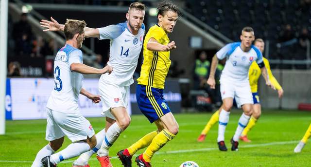 欧洲杯赛后：瑞典1-0斯洛伐克，福斯贝里点中唯一的进球