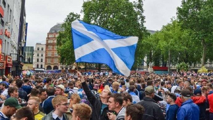 欧洲杯逐步接近决赛，疫情切在苏格兰爆发近2000人确诊