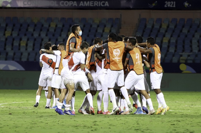 秘鲁7-6巴拉圭，秘鲁点球大赛以1球险胜晋级4强