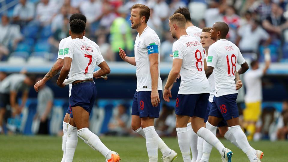 欧洲杯前瞻：英格兰vs丹麦，撸喵抑或曲奇，尽情享受