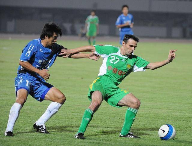 亚冠杯前瞻：北京国安VS联城FC，两小鸡互啄