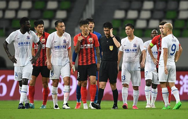 中超赛果：上海海港1-0上海申花，李圣龙破门建功