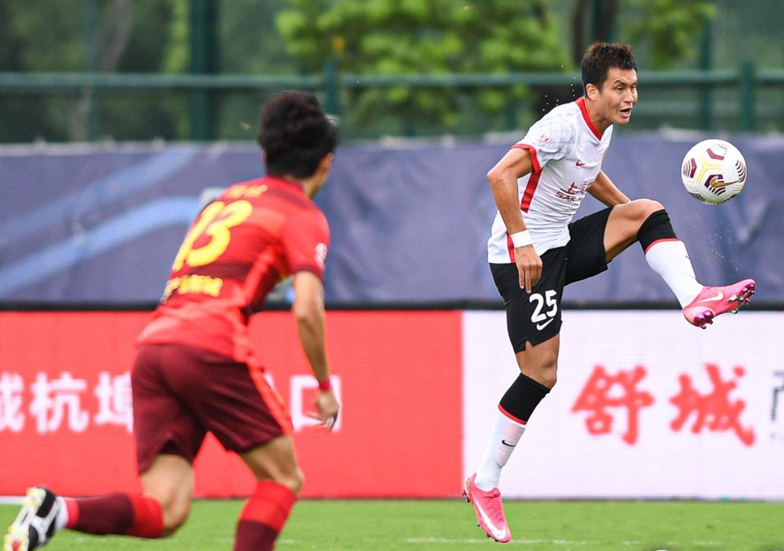 中超战报：河北1-0战胜海港，于海染红