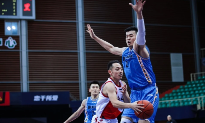 CBA赛果：江苏71-87北京，北京首钢喜迎开门红