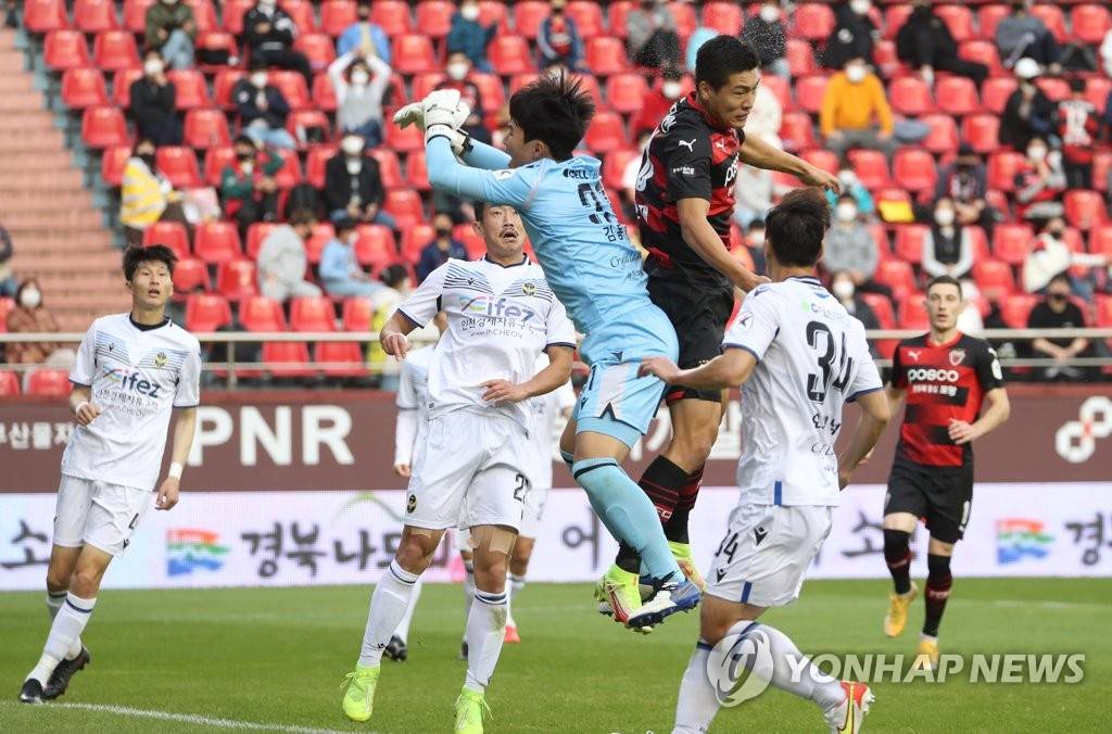 韓K聯(lián)戰(zhàn)報(bào)：仁川聯(lián)隊(duì)1-0浦項(xiàng)制鐵，浦項(xiàng)烏龍球失誤