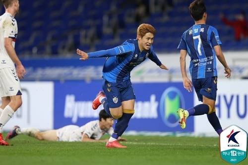 韩K联战报：蔚山现代3-2水原FC，李东京致胜进球