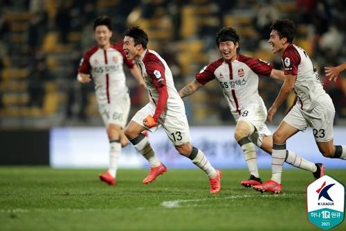 韩K联战报：首尔FC4-3光州FC,首尔逆转取胜，逃离降级区