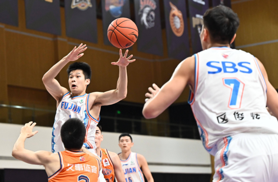 中国男子篮球职业联赛，CBA各球队的队名变迁情况