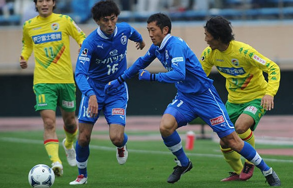 <a href='https://www.j1tiyu.com/news/tag/1087444/p/1.html' style='color: blue;'>大分三神VS横滨FC</a>