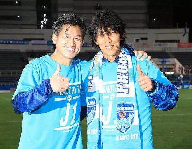 <a href='https://www.tiankang66.com/news/tag/1089231/p/1.html' style='color: blue;'>横滨FC与中村俊辅续约</a>
