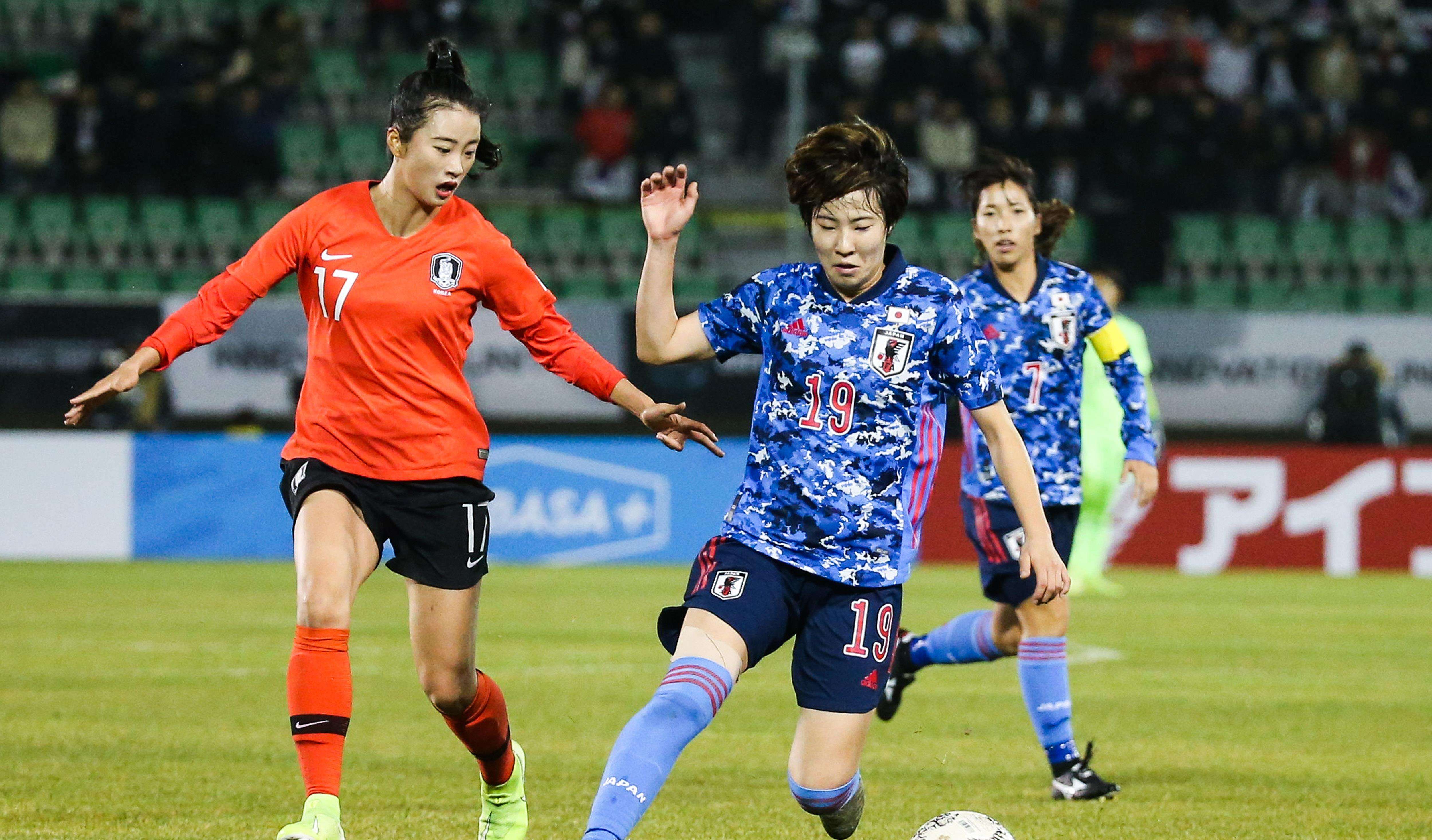 日本女足vs<a href='https://www.www.315003.com/news/tag/1100835.html' style='color: blue;'>韩国女足</a>