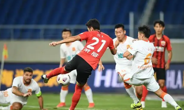 中超战报：上海申花1-0梅州客家，上海申花小胜