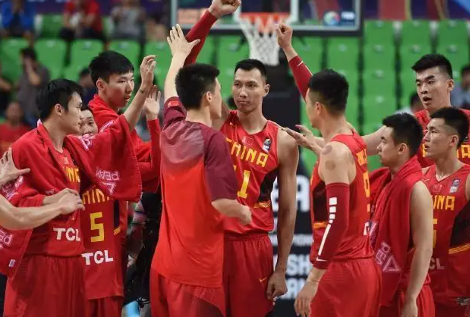 中国男篮集训队大名单