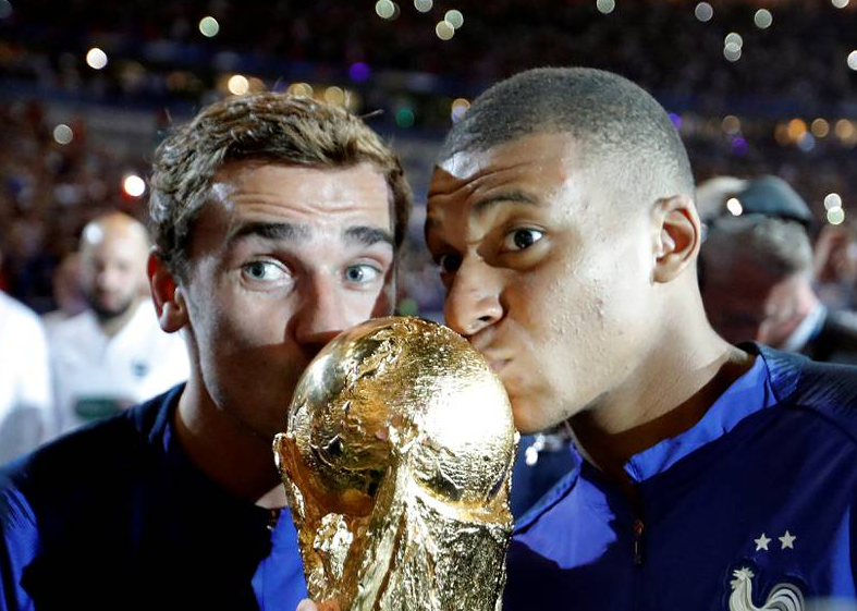 为什么法国巴黎抵制国际足联世界杯“球迷区”