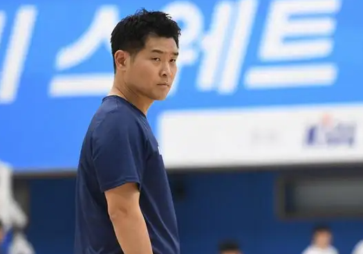 <a href='https://www.dora-dosun.com/news/tag/1111969.html' style='color: blue;'>1990年世界杯<a href='https://www.dora-dosun.com/news/tag/1112229.html' style='color: blue;'>韩国主教练是谁</a></a>