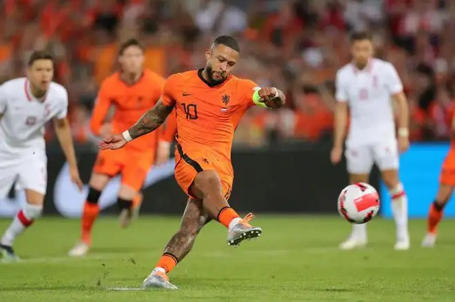 塞内加尔1-2荷兰，世界杯直播：荷兰取胜希望大