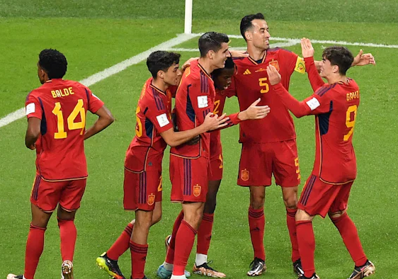 摩洛哥1:2西班牙，世界杯西班牙能否锁定世界杯八强