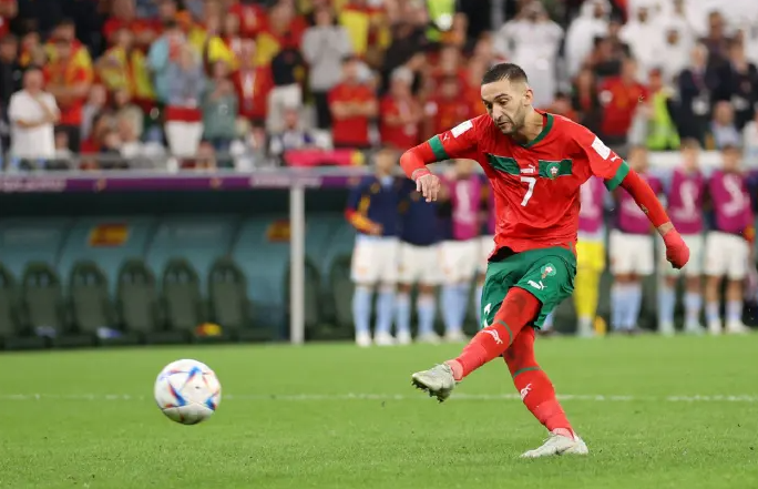 摩洛哥2022年世界杯首次�M入八��，摩洛哥��檬澜绫�成�