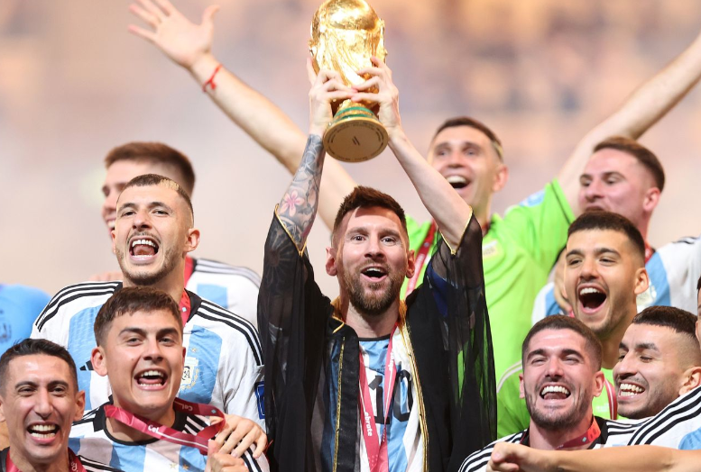 <a href='https://www.dora-dosun.com/news/tag/1120301.html' style='color: blue;'>阿根廷3:3法国</a>，阿根廷点球4-2法国赢得世界杯冠军