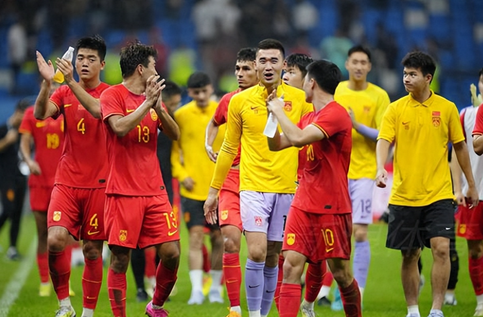 中国男足1-1马来西亚