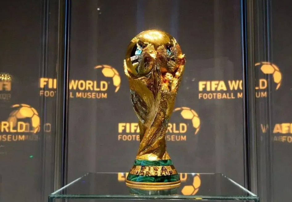 <a href='https://www.baiyaad.com/news/tag/1095196/p/1.html' style='color: blue;'>世界杯冠军</a>每个人都有一个奖杯吗