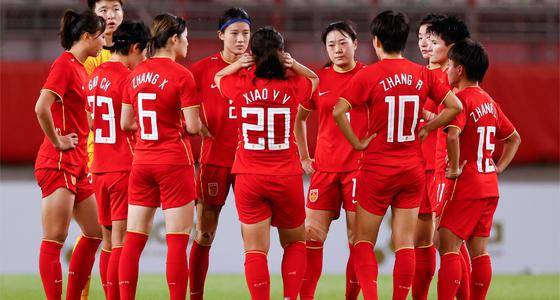 亚运女足半决赛：中国女足对阵日本女足
