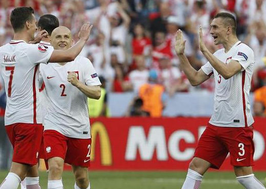欧洲杯预选：波兰VS摩尔多瓦，看好波兰最终取得胜利