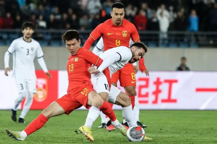 中国男足1-2乌兹别克斯坦