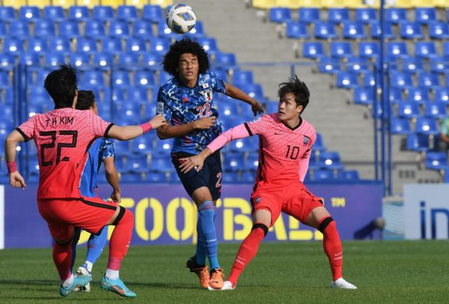 4月22日U23亚洲杯之争：日本U23队VS韩国U23队