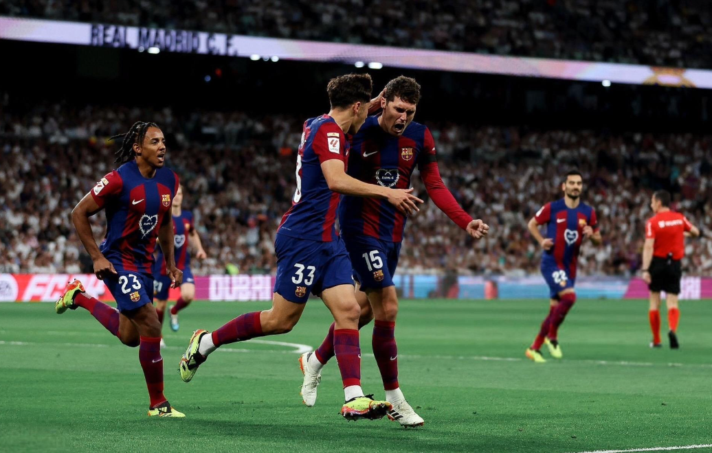 西甲直播：皇家马德里3-2巴塞罗那，皇马11分领跑西甲积分榜