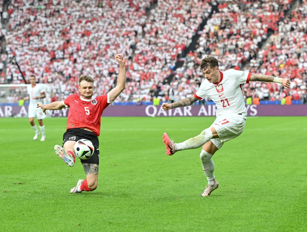 奥地利3-1击败波兰，鲍姆加特纳破门为奥地利取得领先优势