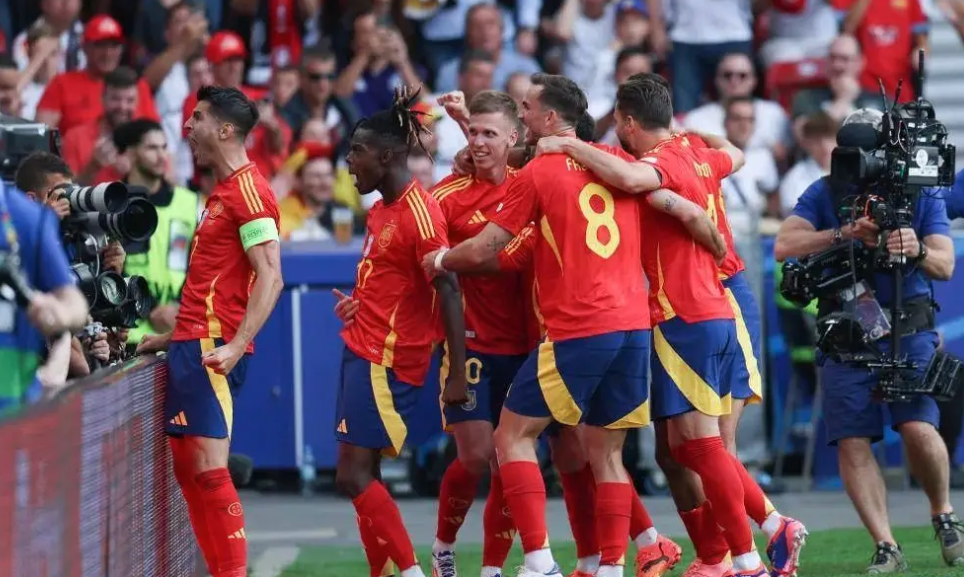 西班牙击败法国晋级决赛