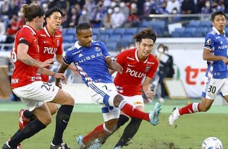 名古屋鲸鱼作客3-1力克横滨水手