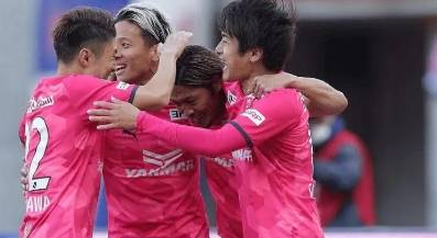 樱花与磐石碰撞：大阪樱花VS磐田喜悦日职联较量