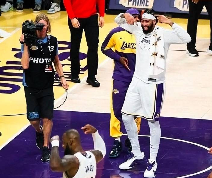 NBA安东尼·戴维斯伤病史，戴维斯职业生涯缺席过多少场比赛？