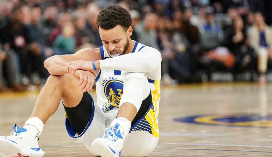 NBA战报:库里受伤,森林狼88-99勇士,勇士取得开门红