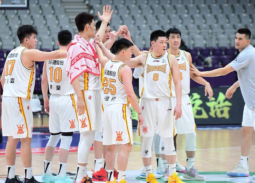山西男篮主教练是谁