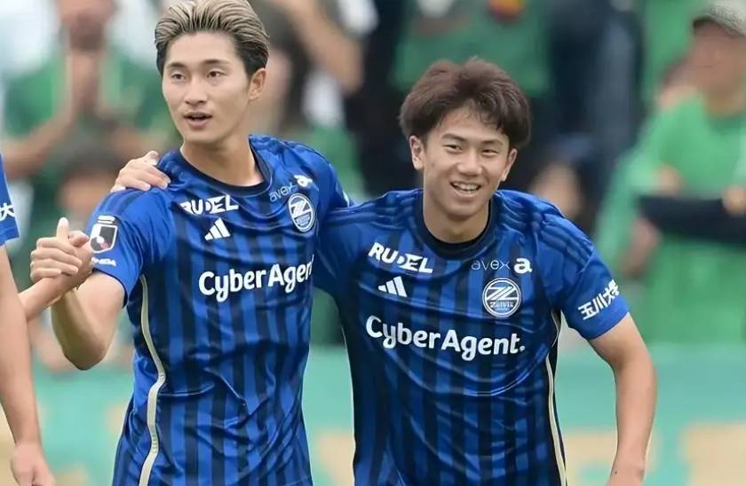 町田泽维亚 VS 鹿岛鹿角