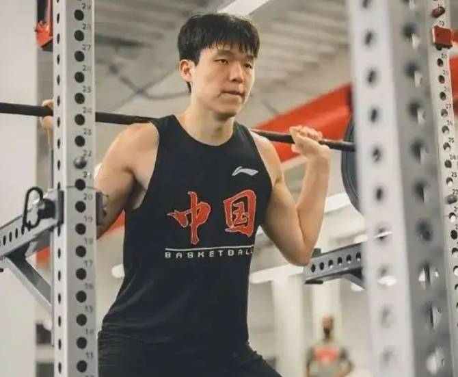 杨瀚森成中国第三位NBA首轮秀