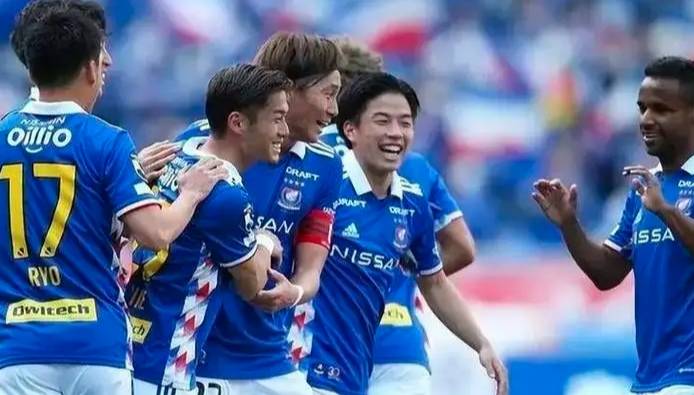 横滨水手 3-0 名古屋鲸鱼