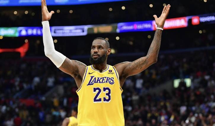 NBA勒布朗·詹姆斯：谁是他职业生涯中最强劲的对手？